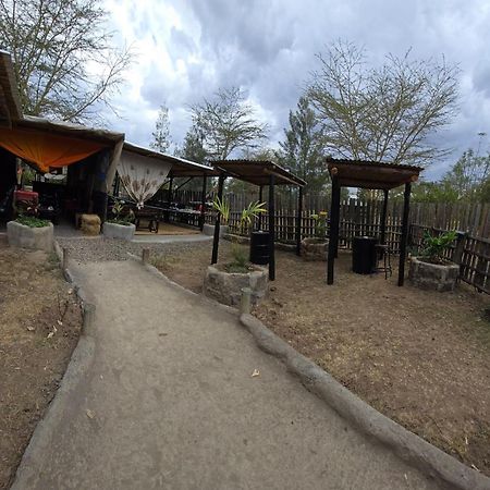 מלון Elmenteita Lillypond Camp מראה חיצוני תמונה
