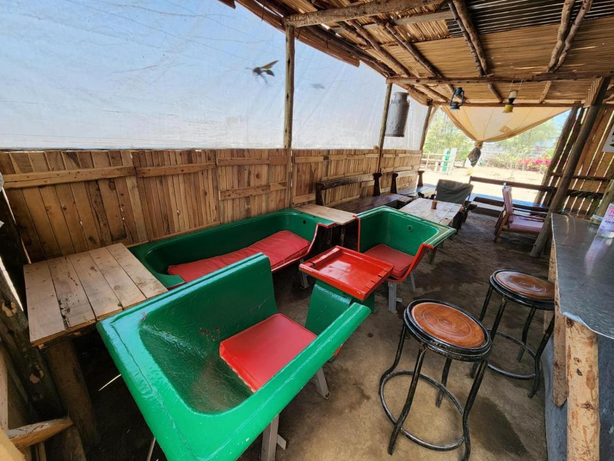 מלון Elmenteita Lillypond Camp מראה חיצוני תמונה