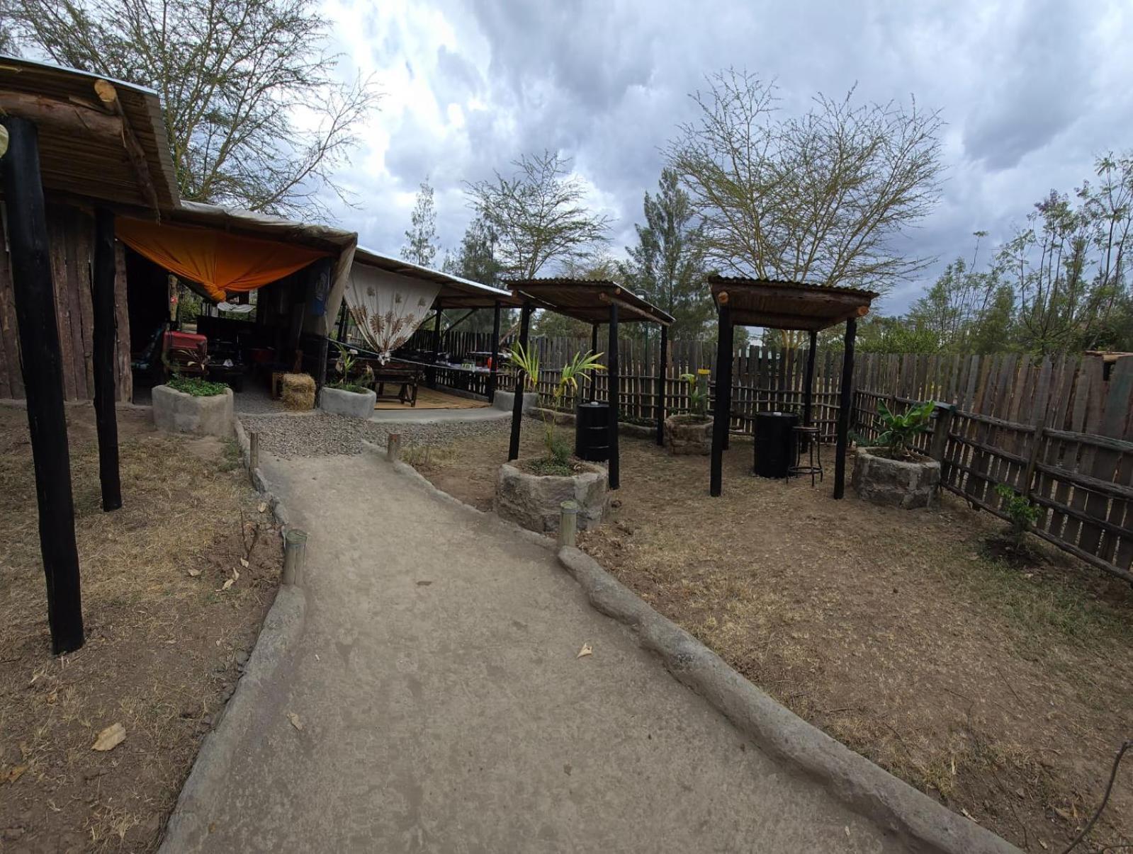 מלון Elmenteita Lillypond Camp מראה חיצוני תמונה